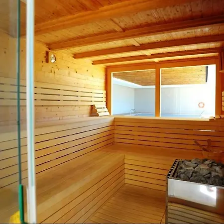Bungalow De Luxe De La Clase En Benidorm En La Urbanizacion Camporrosso Village