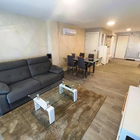 Сasa de vacaciones Bungalow De Luxe De La Clase En Benidorm En La Urbanización Camporrosso Village *