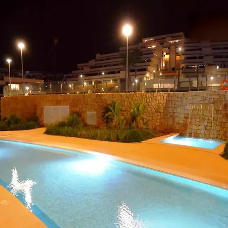 Bungalow De Luxe De La Clase En Benidorm En La Urbanización Camporrosso Village Сasa de vacaciones